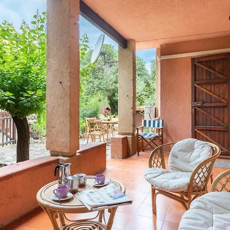 Appartement The White Send - Putzu Idu